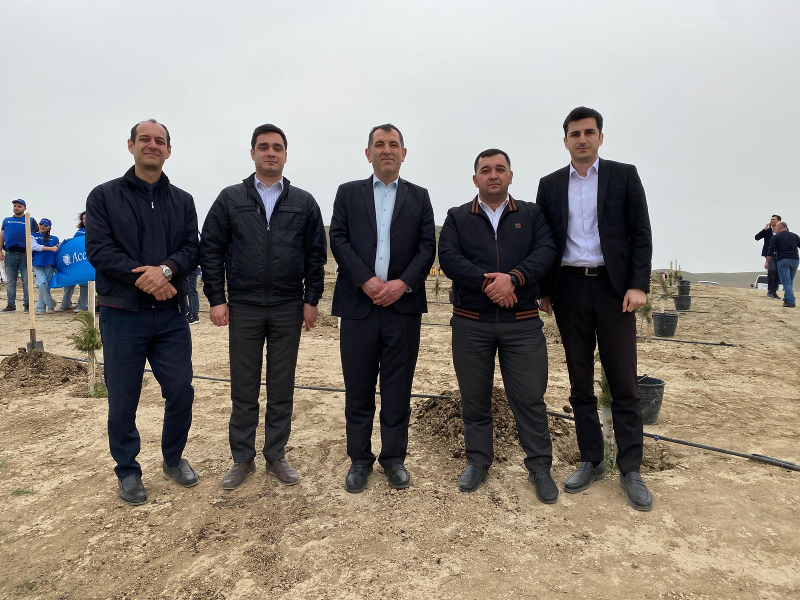 “Aqrarkredit” QSC tərəfindən problemli borcların müqabilində mülkiyyətinə (balansına) götürülmüş əmlakların sat başlanılmışdır. 1